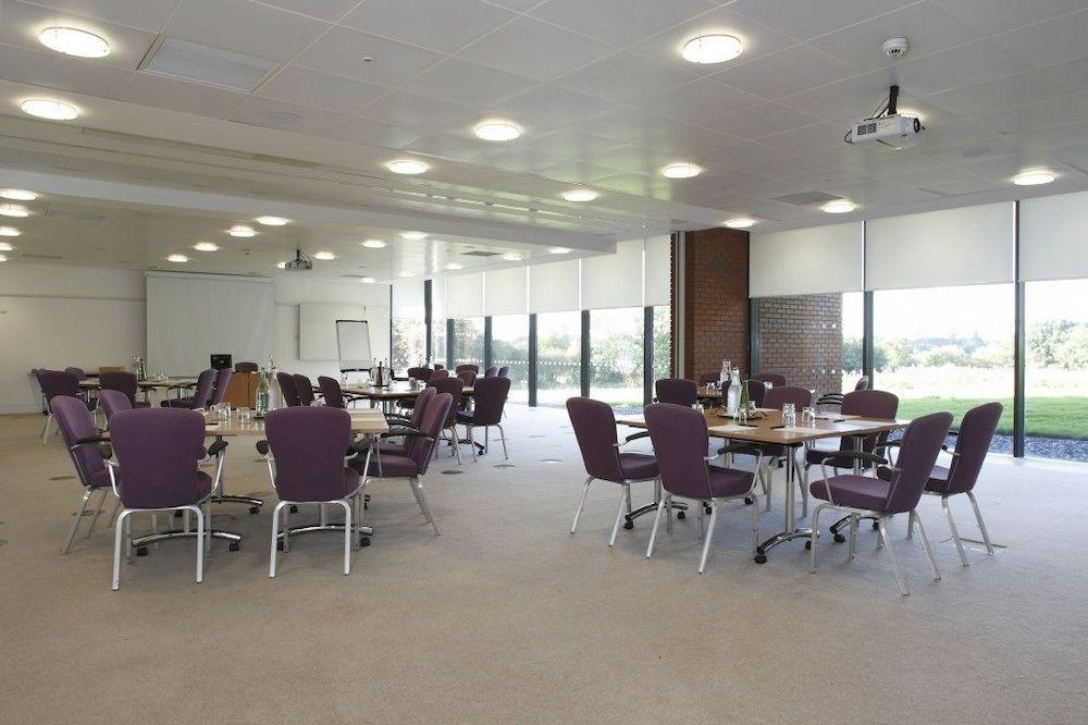 Woodland Grange Hotel Lillington  ภายนอก รูปภาพ
