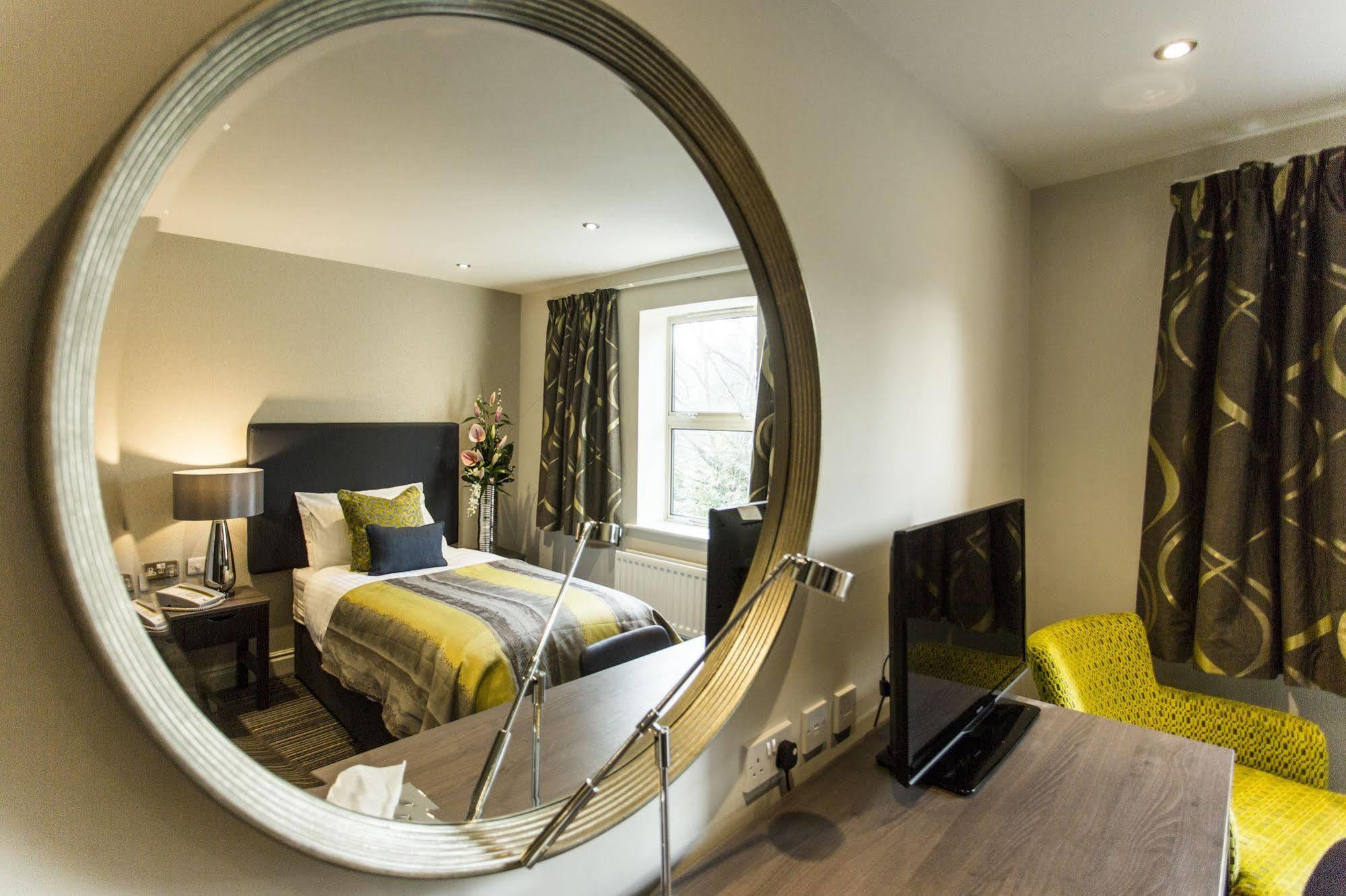 Woodland Grange Hotel Lillington  ภายนอก รูปภาพ